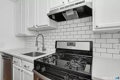 2 Redwood Lane #2, Ridgefield, CT 06877 - Photo 4