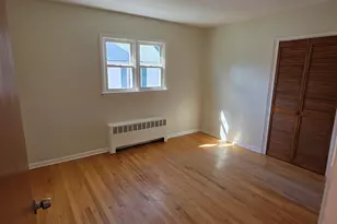148 Sisson St, East Hartford, CT 06118 - Photo 6
