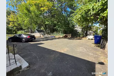 148 Sisson Street #E, East Hartford, CT 06118 - Photo 8