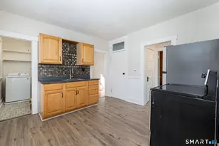 24 Market St, New Britain, CT 06051 - Photo 4