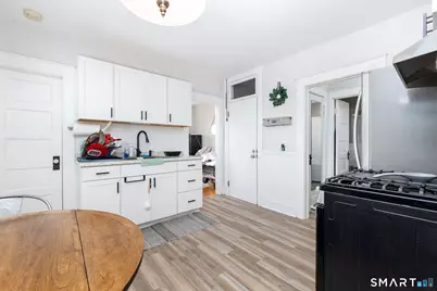 24 Market Street, New Britain, CT 06051 - Photo 28