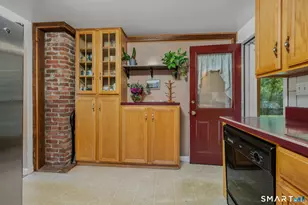 15 Linda Ave, Montville, CT 06382 - Photo 8