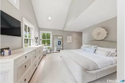 6 Berry Lane, Darien, CT 06820 - Photo 18
