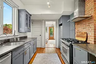 351 Delavan Ave, Greenwich, CT 06830 - Photo 4