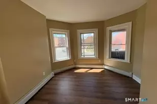 556 Zion St, Hartford, CT 06106 - Photo 2
