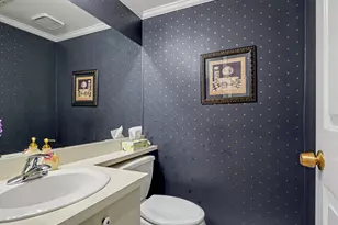 59 Highland Rd, Stamford, CT 06902 - Photo 14