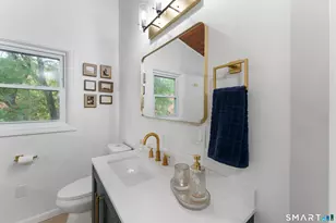 38 Pattagansett Dr, East Lyme, CT 06333 - Photo 32