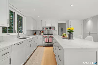 19 Roosevelt Road, Westport, CT 06880 - Photo 10