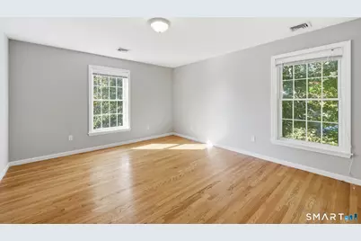 40 Valmore Road, Bristol, CT 06010 - Photo 24