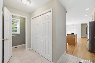40 Valmore Rd, Bristol, CT 06010 - Photo 4