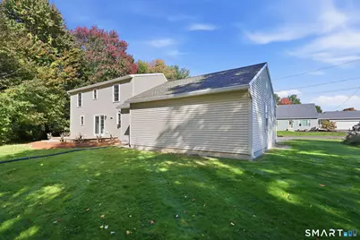 40 Valmore Road, Bristol, CT 06010 - Photo 30