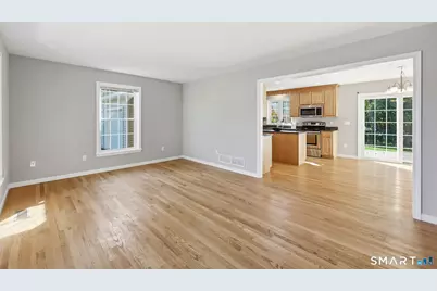 40 Valmore Road, Bristol, CT 06010 - Photo 14
