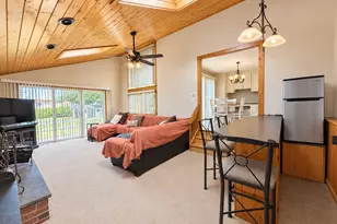 91 Bertrose Ave, Milford, CT 06460 - Photo 12