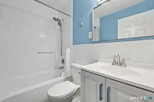 279 W Walk, West Haven, CT 06516 - Photo 14