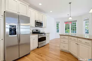 50 River Walk, Branford, CT 06405 - Photo 14