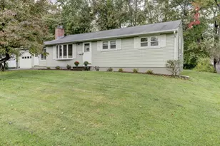 16 Windham Rd, Enfield, CT 06082 - Photo 1