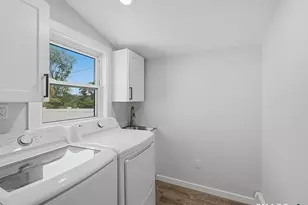 17 Hazel St, Fairfield, CT 06825 - Photo 12