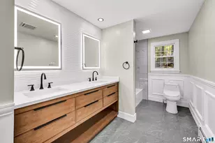555 Simsbury Rd, Bloomfield, CT 06002 - Photo 22
