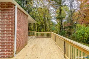 725 S Frontage Rd, Killingly, CT 06239 - Photo 24