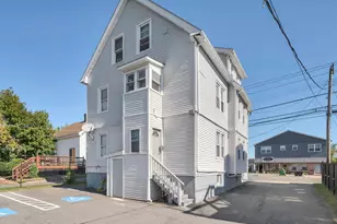 36 Hemingway Ave, East Haven, CT 06512 - Photo 4