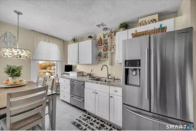 36 Hemingway Avenue, East Haven, CT 06512 - Photo 26