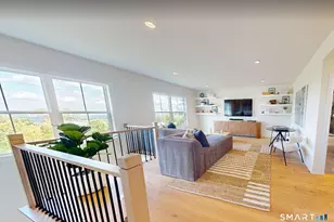 9 Holly Rdg Wy, Danbury, CT 06810 - Photo 4