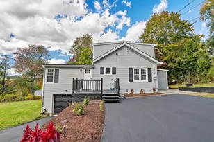 20 Fulton Dr, New Fairfield, CT 06812 - Photo 2