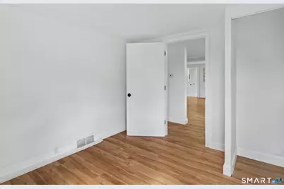 20 Fulton Drive, New Fairfield, CT 06812 - Photo 14