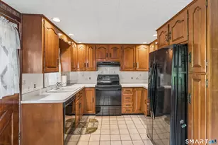 16 Winfield Ct, Norwalk, CT 06855 - Photo 12
