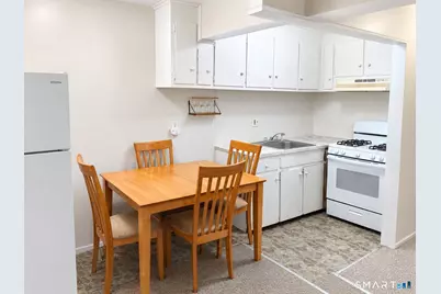 87 Clinic Drive #1B, New Britain, CT 06051 - Photo 4