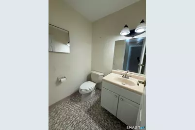 1460 Elm Street #325, Stratford, CT 06615 - Photo 10