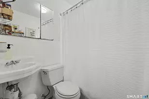 73-75 Fairlawn Ave, Bridgeport, CT 06605 - Photo 26