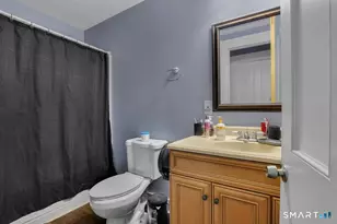 66 Burnside Ave, East Hartford, CT 06108 - Photo 12