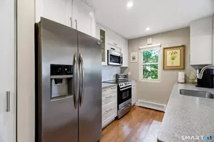 46 Henry St, Norwich, CT 06360 - Photo 6