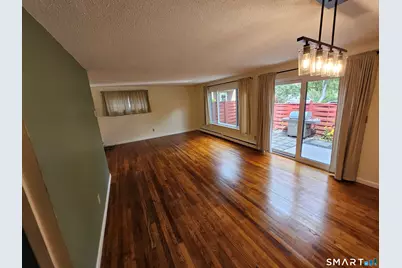 21 Sharon Lane #21, Wethersfield, CT 06109 - Photo 4
