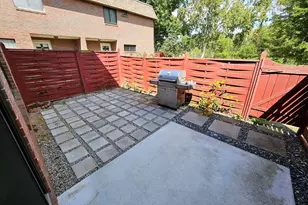 21 Sharon Ln, Wethersfield, CT 06109 - Photo 18