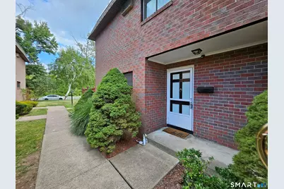 21 Sharon Lane #21, Wethersfield, CT 06109 - Photo 2