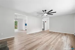 32 Woodhaven Dr, Burlington, CT 06013 - Photo 10