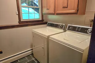 21 Downing Cir, Bloomfield, CT 06002 - Photo 28