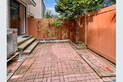 1463 Black Rock Turnpike #3, Fairfield, CT 06825 - Photo 16