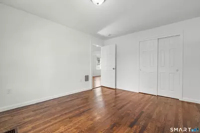 75 Fleet Street, Bridgeport, CT 06606 - Photo 12
