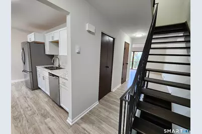 45 Columbus Place #17, Stamford, CT 06907 - Photo 12