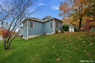 203 Sugar Maple Wy, Middlebury, CT 06762 - Photo 38
