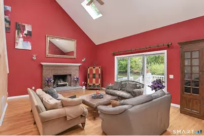 25 Maplewood Drive, Danbury, CT 06811 - Photo 8