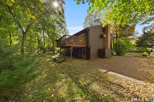 40 E Rocks Rd, Norwalk, CT 06851 - Photo 24