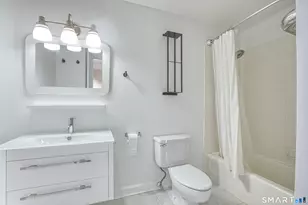 328 Booth Pl, Greenwich, CT 06830 - Photo 18