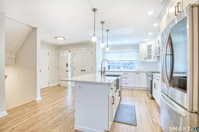 328 Booth Place, Greenwich, CT 06830 - Photo 4