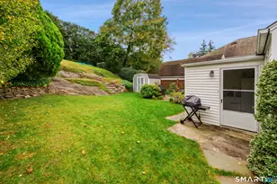 7 Idlewild Manor, Greenwich, CT 06830 - Photo 2