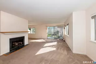 675 Townsend Ave, New Haven, CT 06512 - Photo 2