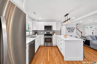 18 Maple St, Trumbull, CT 06611 - Photo 6